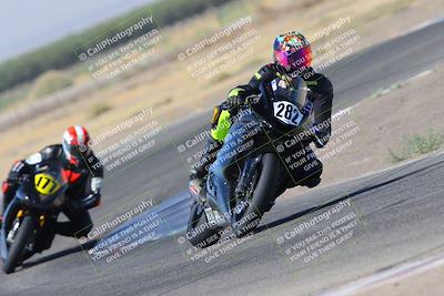 media/Aug-19-2022-TrackDaz (Fri) [[a0110a8595]]/Club Race/10am (Outside Grapevine)/